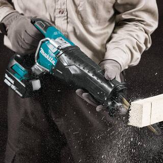 Makita 18V 5.0Ah LXT Lithium-Ion Brushless Cordless Recipro Saw Kit XRJ05T