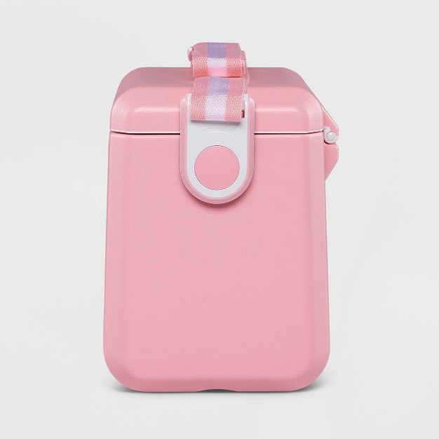 Igloo Tag Along Too 11 Quart Hard Sided Cooler Blush