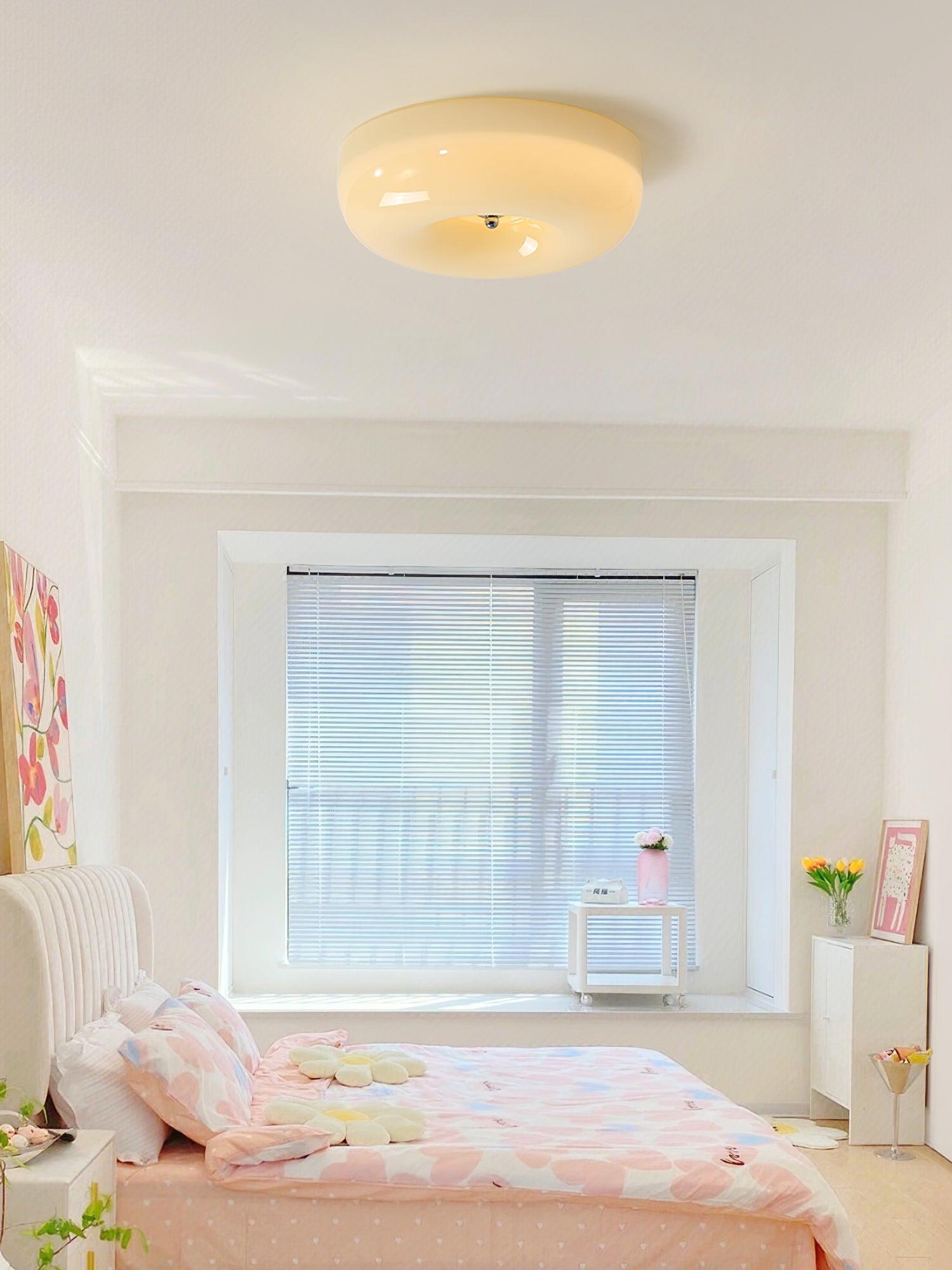 Cream Pudding Ceiling Lamp