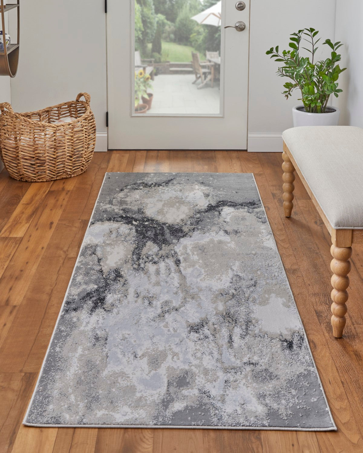 Oria Abstract Gray / Beige Rug