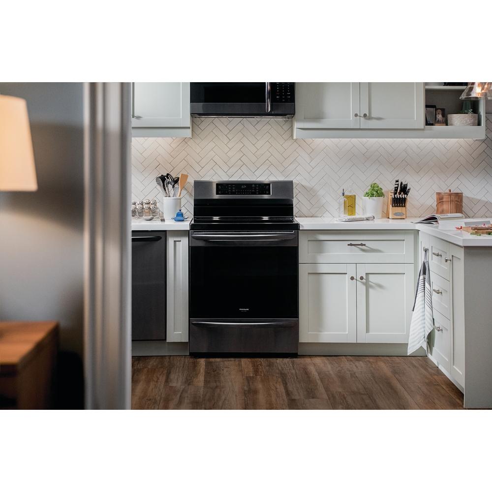 Frigidaire Gallery 30-inch Freestanding Electric Induction Range with True Convection Technology GCRI305CAD