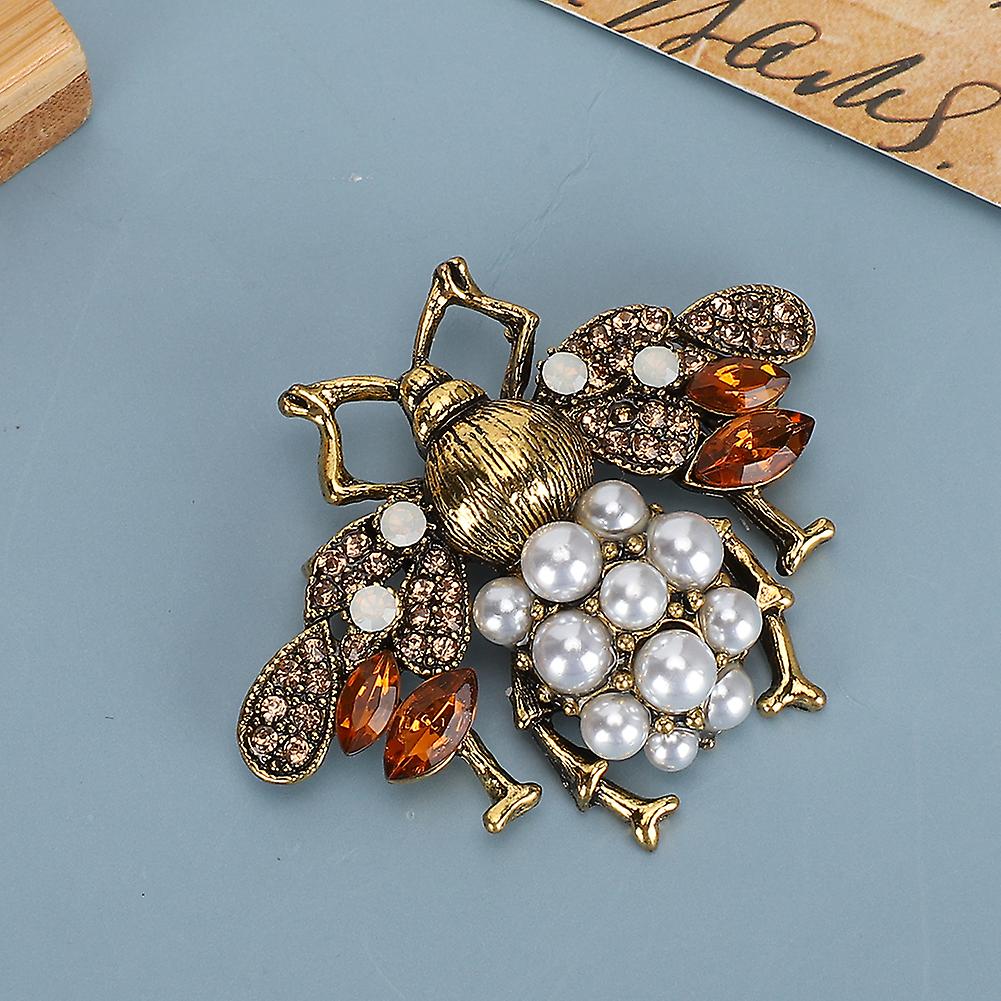 Cute Cartoon Insect Shaped Brooch Aluminum Alloy Lapel Pin Scarf Clothes Decoration Accessory