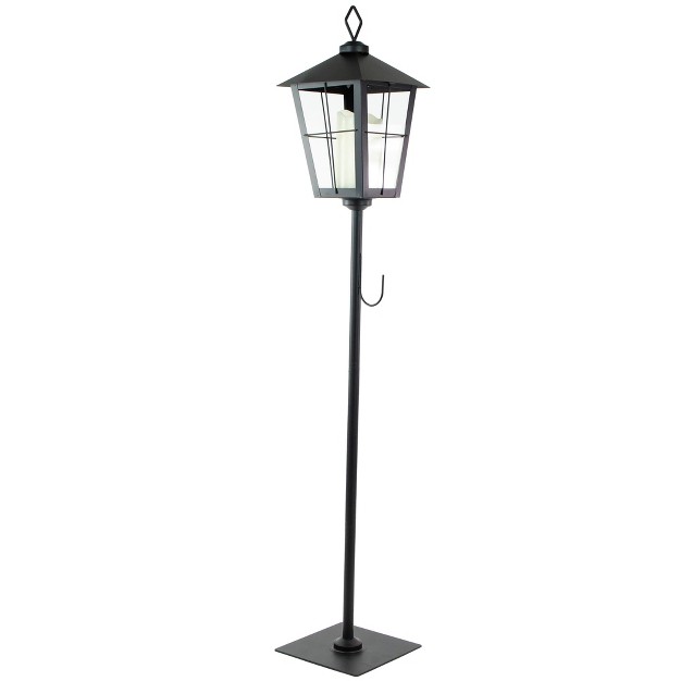 Matte Black Candle Lantern With Wreath Holder