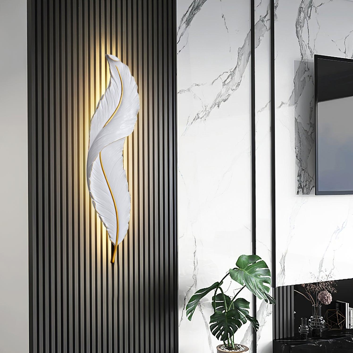 Feather Wall Lamp