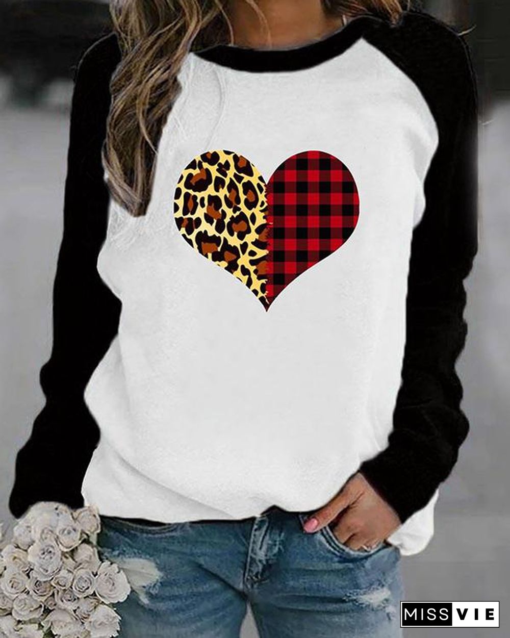 Heart Shaped Leopard And Plaid Print Long Sleeves Color Block T-shirt