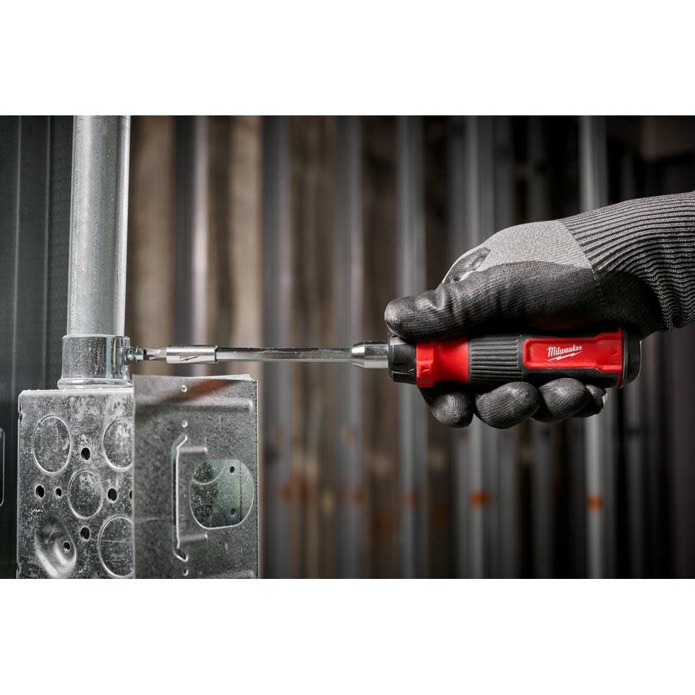 Milwaukee 14-in-1 Ratcheting Multi-Bit Screwdriver 48-22-2903 from Milwaukee