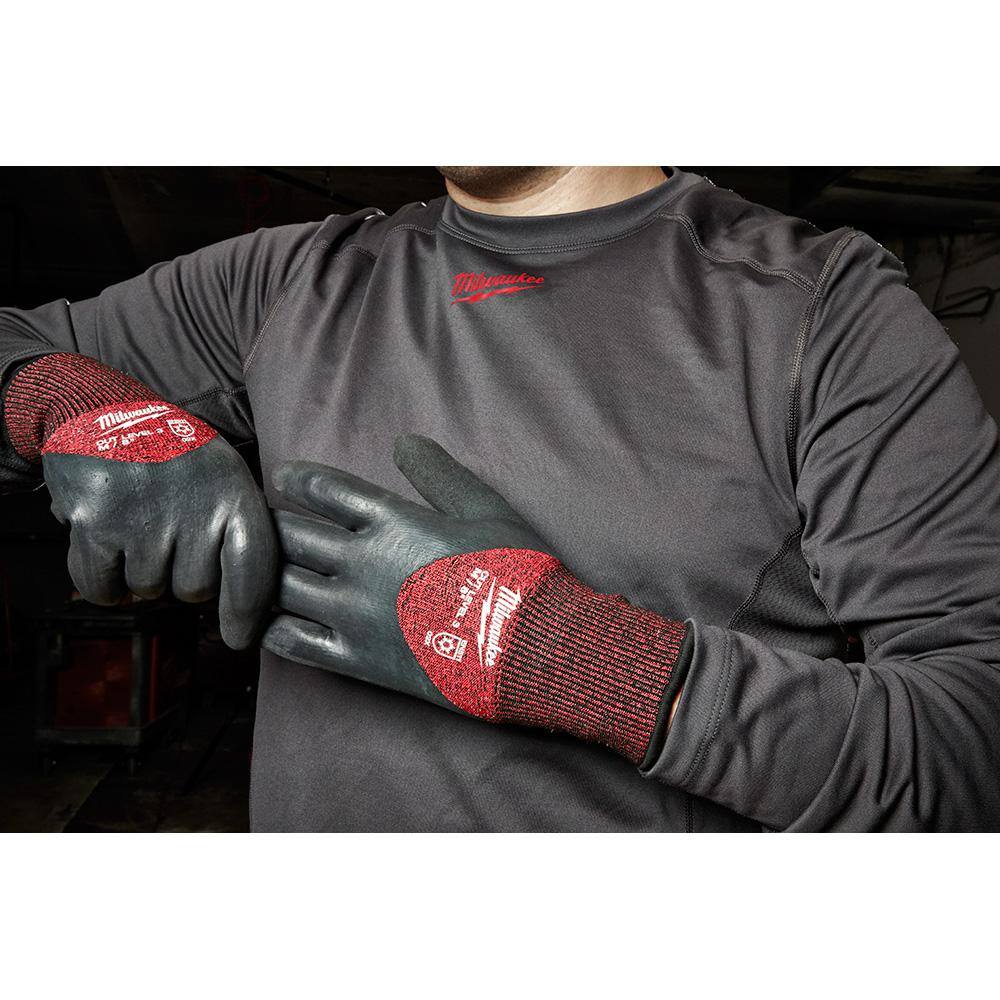 MW Medium Red Latex Level 3 Cut Resistant Insulated Winter Dipped Work Gloves 48-22-8921