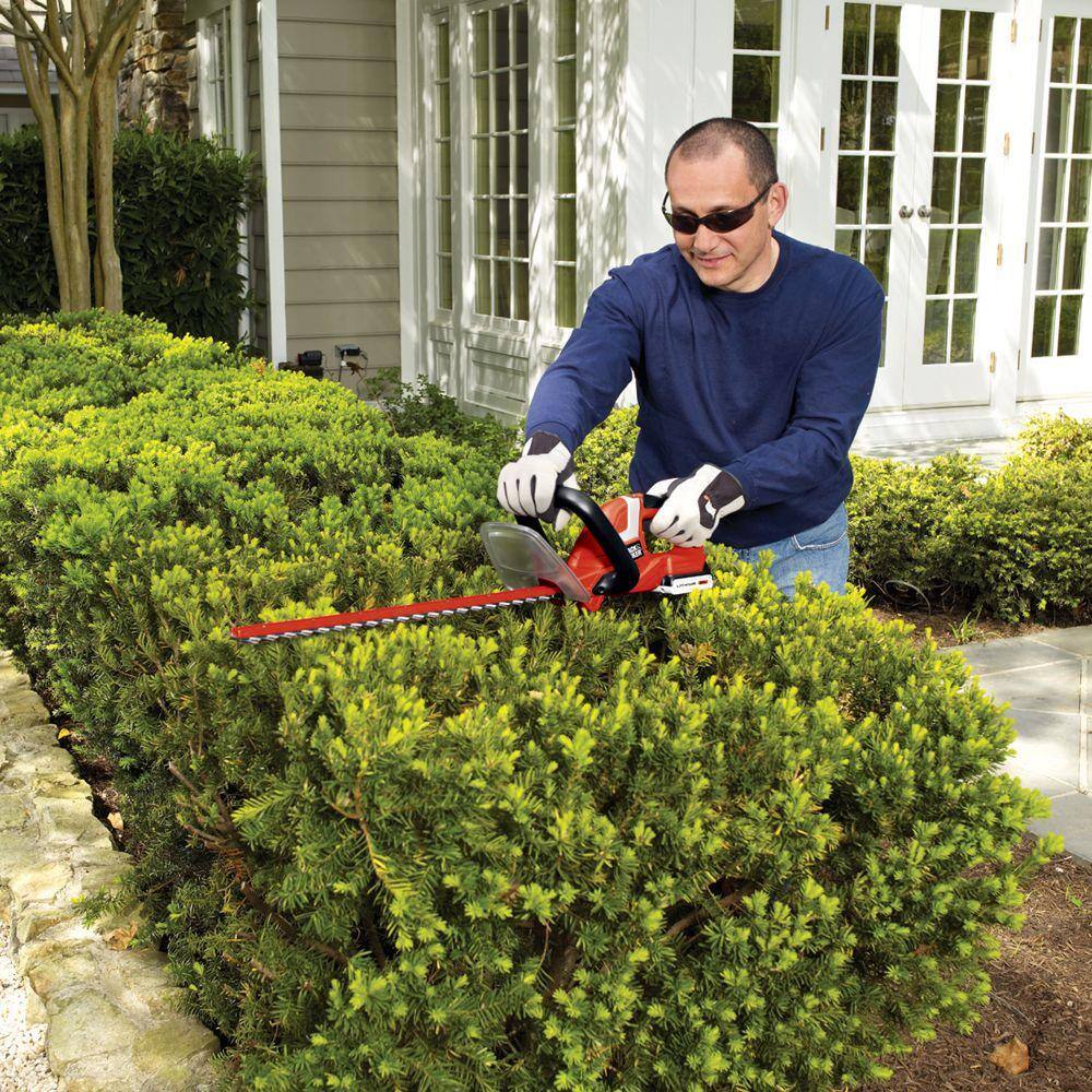 BLACK+DECKER 20V MAX 22in. Cordless Battery Powered Hedge Trimmer (Tool Only) LHT2220B