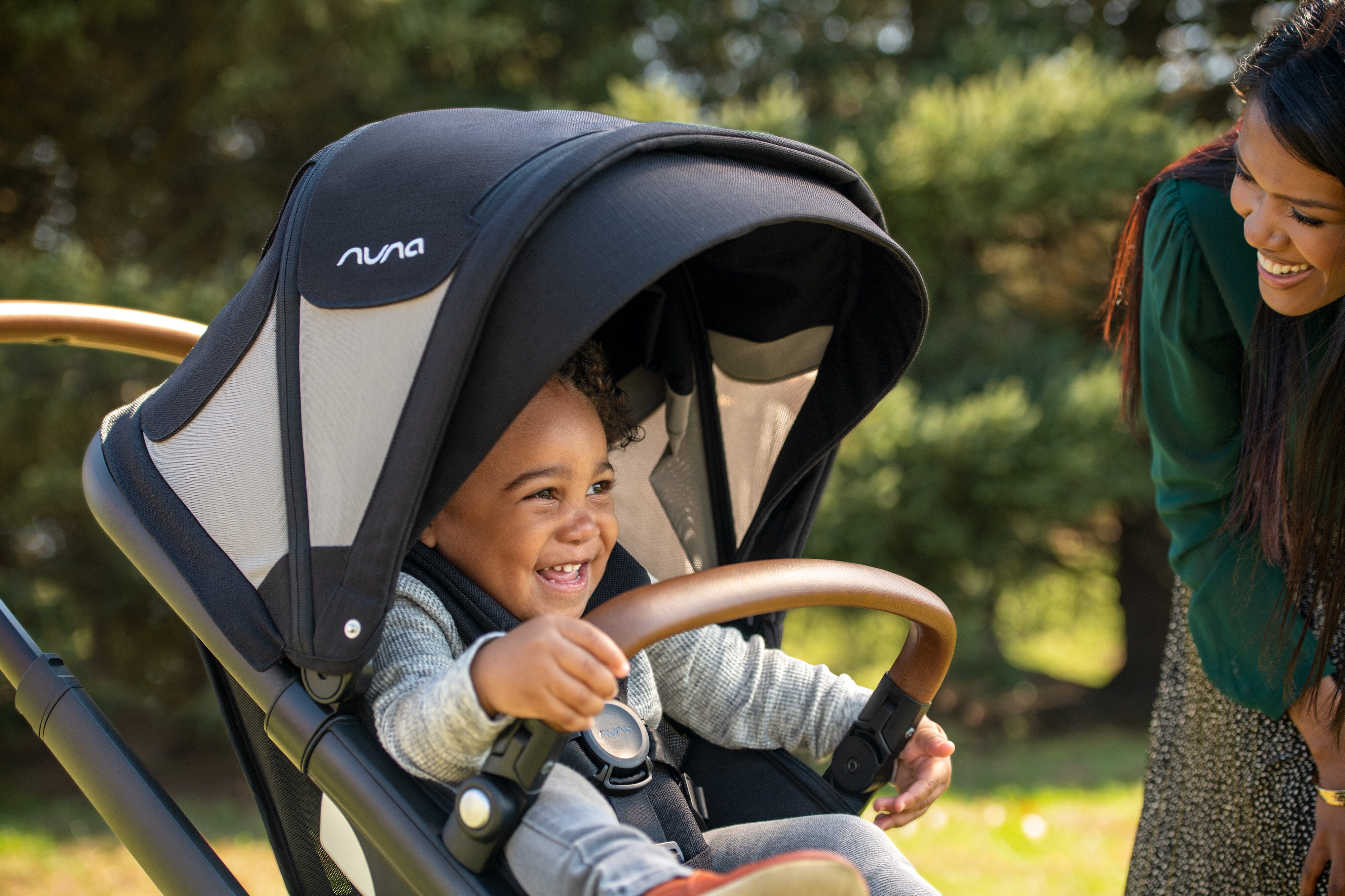 nuna-demi-grow-and-pipa-lite-rx-twin-travel-system