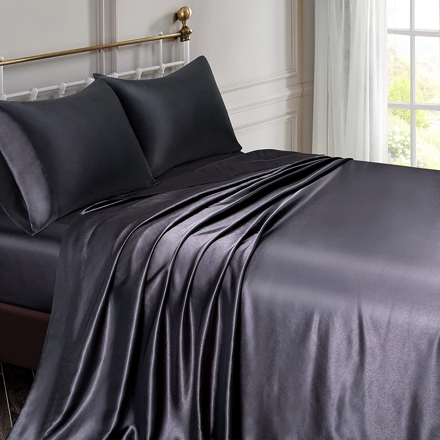 Satin Silky Soft 4 pcs Bed Sheets Set