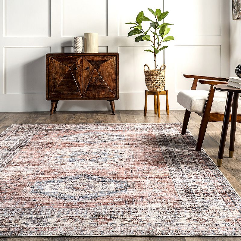 nuLOOM Desna Machine Washable Faded Vintage Area Rug