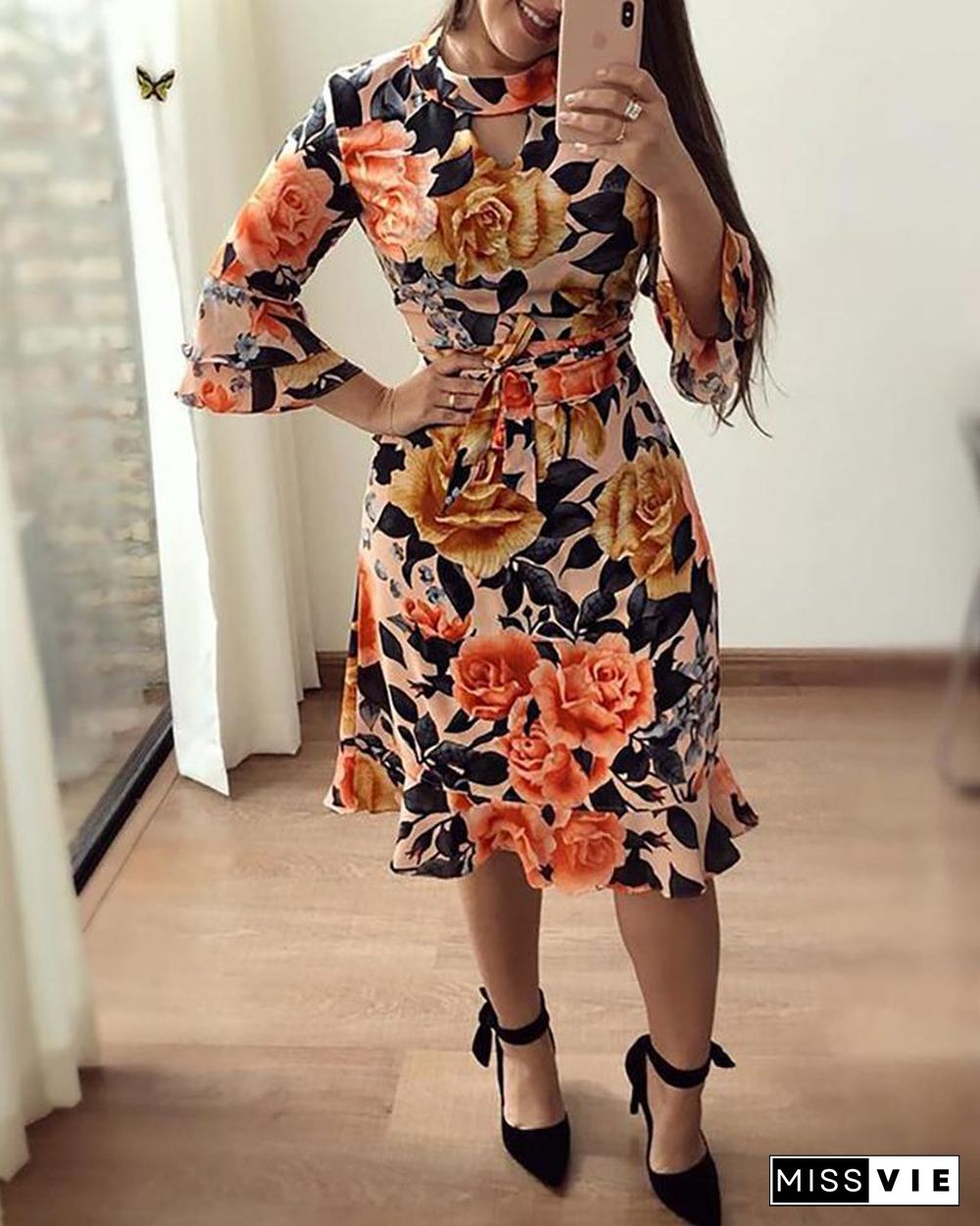 Floral Print Cutout Ruffles Flared Sleeve Casual Dress P11845