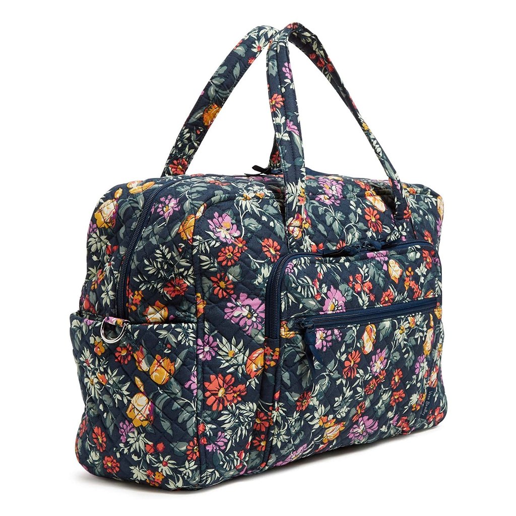 Vera Bradley  Weekender Travel Bag in Fresh-Cut Floral Green