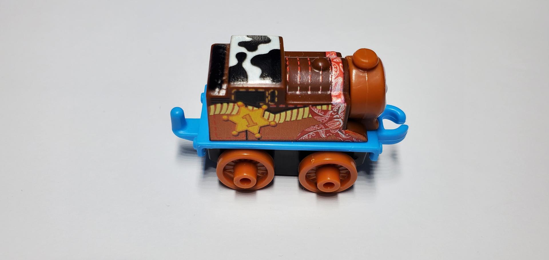 Thomas the Train Minis with Cargo Wagon - GHM65 - Cowboy Thomas