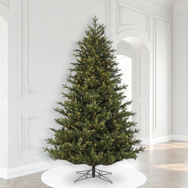 Vickerman 8.5' x 64 Welch Fraser Fir Artificial Christmas Tree，Warm White Duralit LED Lights