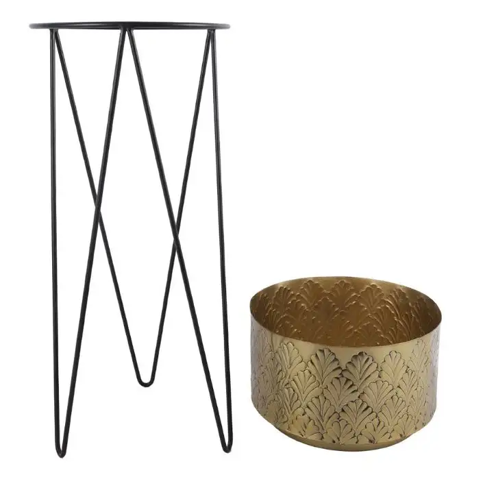 Elegant Design Golden Garden And Home Decoration Metal Planters Pot With black metal Stand