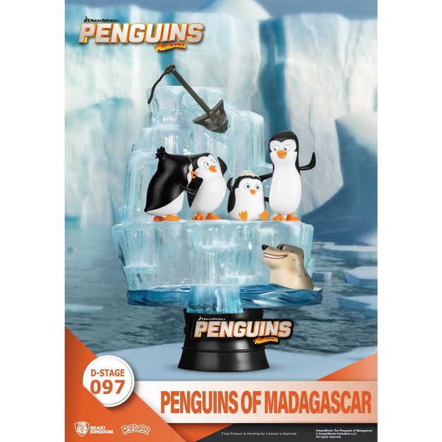 Universal Penguins Of Madagascar d stage