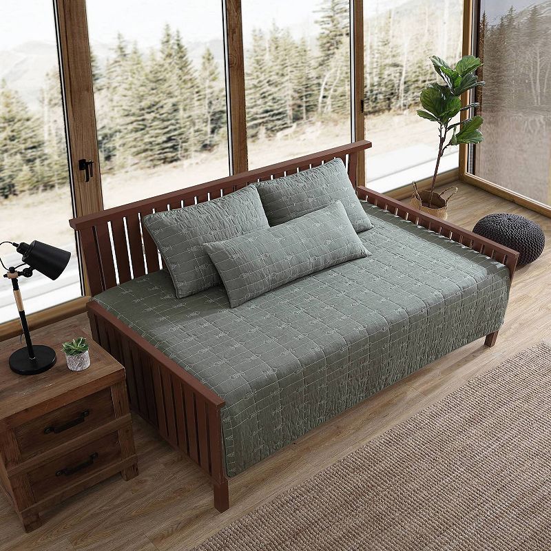 Eddie Bauer Troutdale Solid Daybed Quilt Set with Shams