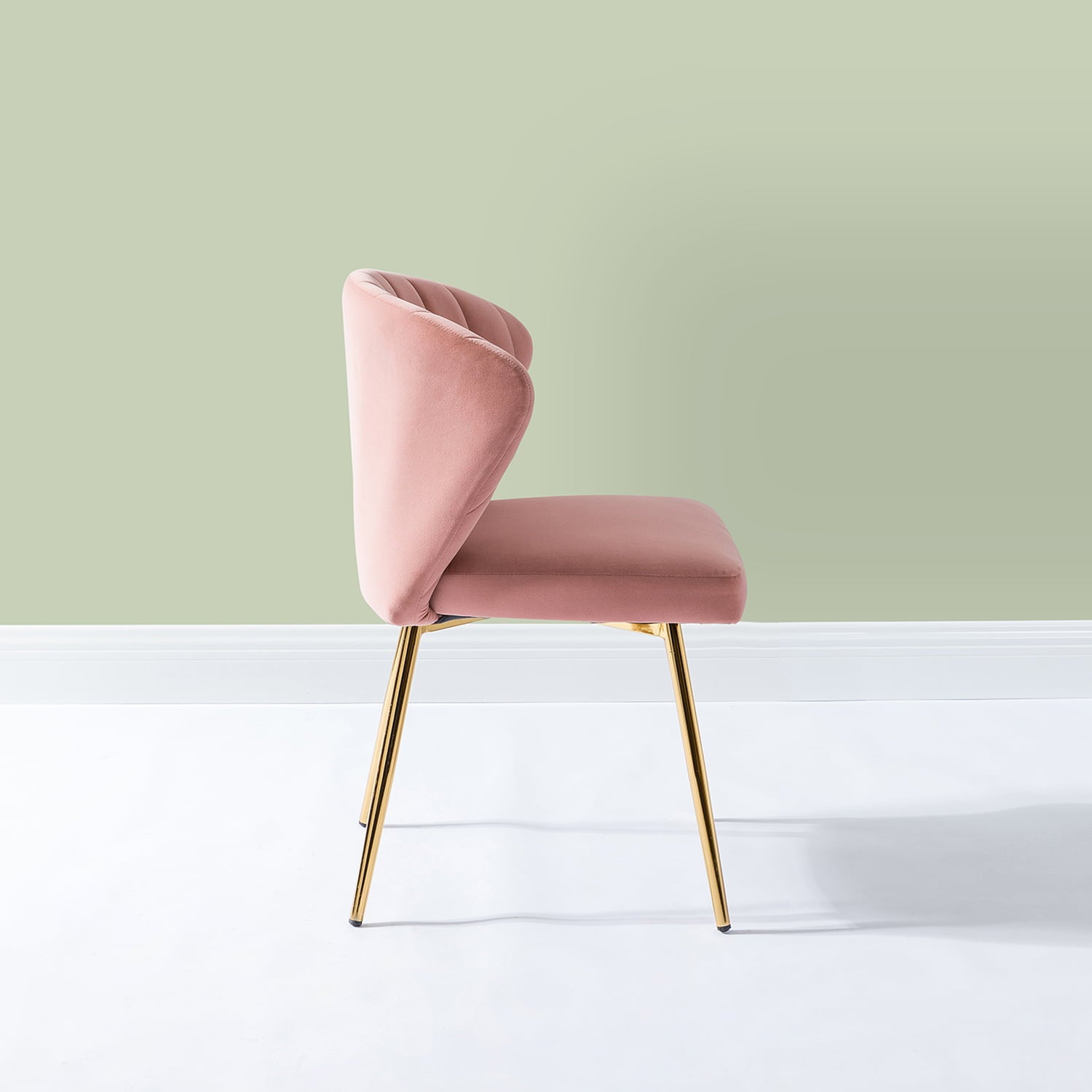 14 Karat Home Modern Luna Wingback Accent Chair Dining chairs with Gold metal Legs and Pink Back