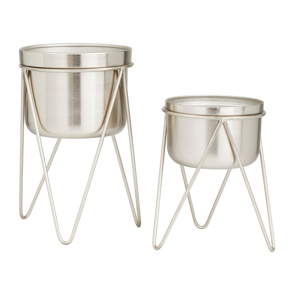 CosmoLiving by Cosmopolitan Metal Modern Planter (Set of 2)   S/2 7\