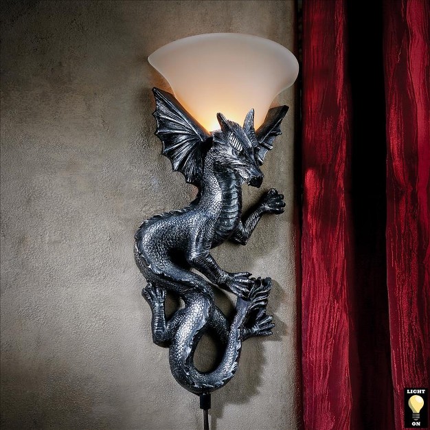 Design Toscano Heraldic Dragon Of Ravenscraig Castle Illuminated Wall Sculpture