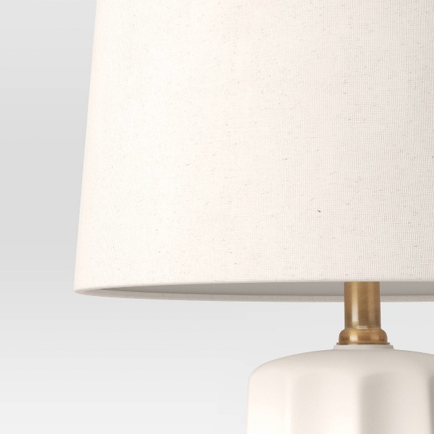 Ribbed Ceramic Table Lamp Cream