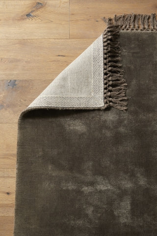 NOBLE Warm Grey Carpet with Fringe