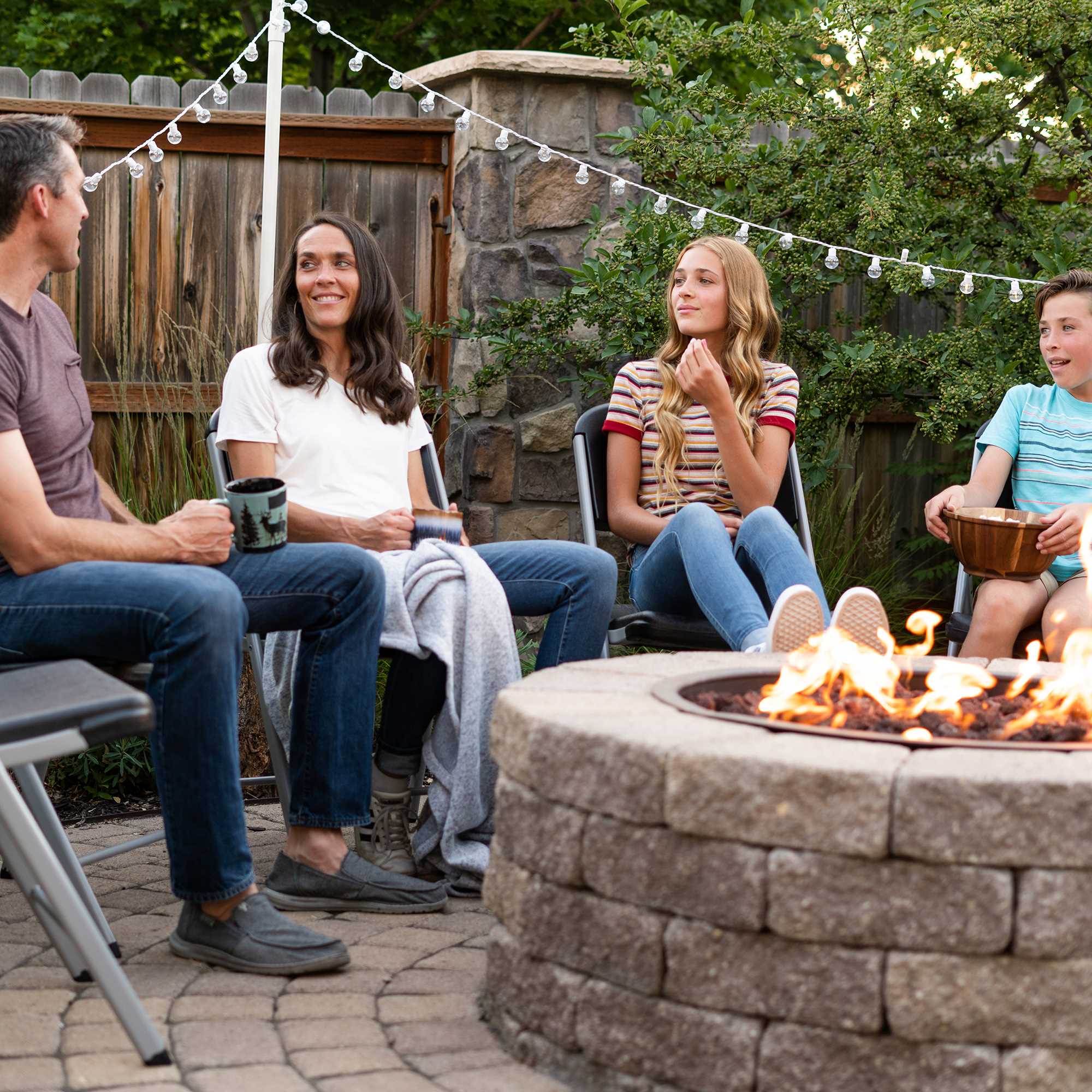 Lifetime Classic Folding Chair - 6 Pk (Commercial)