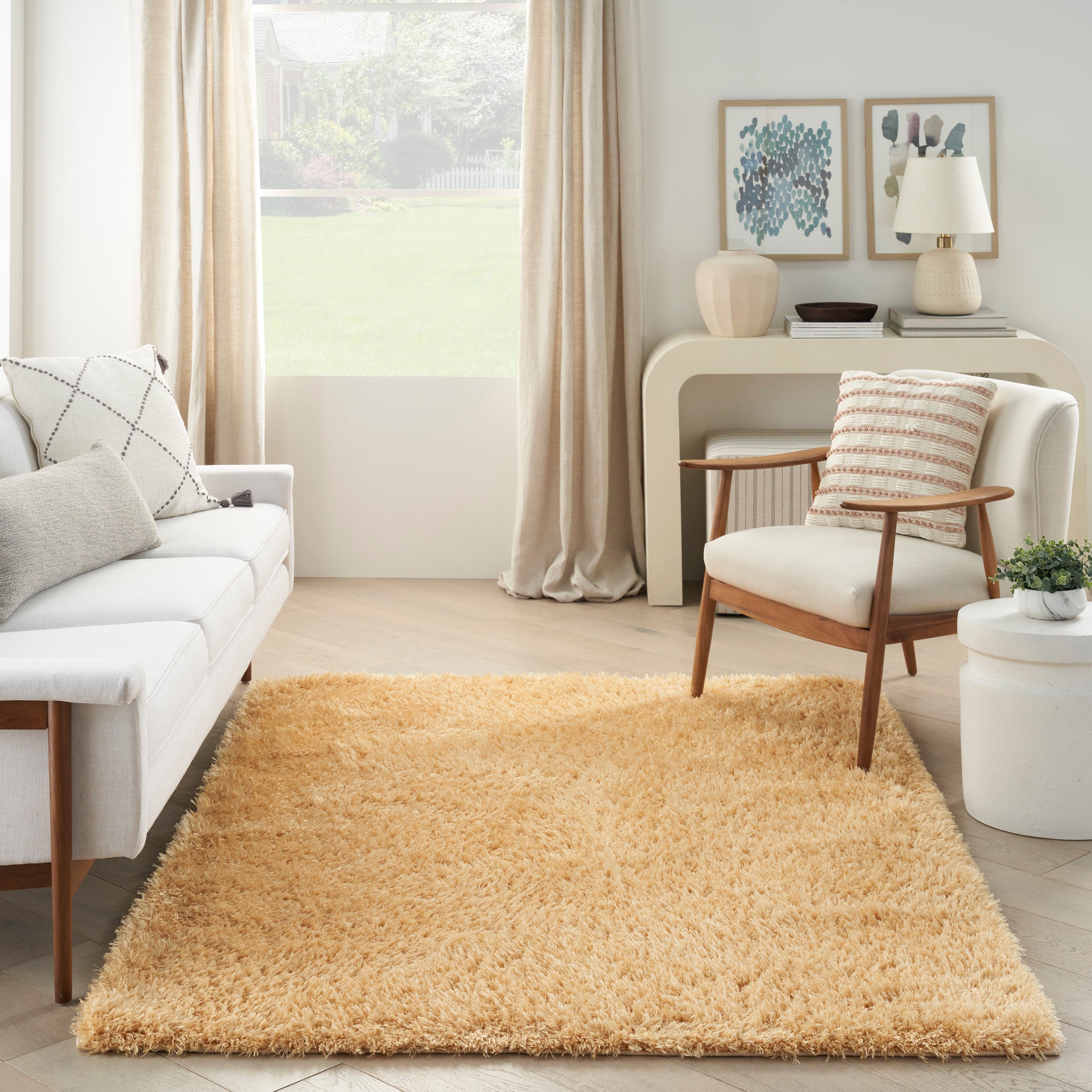 Lush Shag Gold Rug