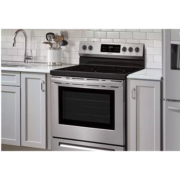 Frigidaire 30-inch Freestanding Electric Range with SpaceWise? Expandable Elements CFEF3054US