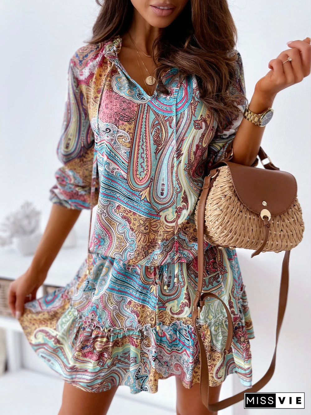 Women's Long Sleeve V-neck Floral Printed Lace-up Midi Dress