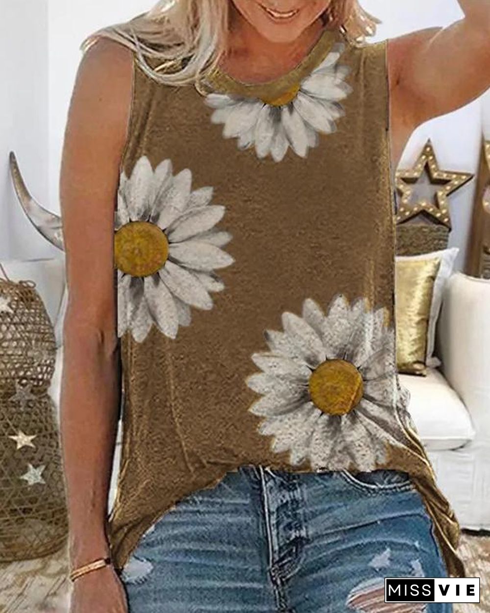 Plus size Floral Casual Sleeveless Shirts & Tops