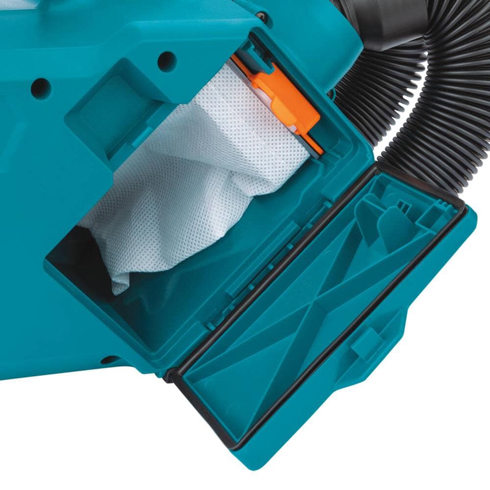 Makita 18V LXT Lithium-Ion Compact Handheld Canister Vacuum Kit (1.5Ah) XLC07SY1 from Makita