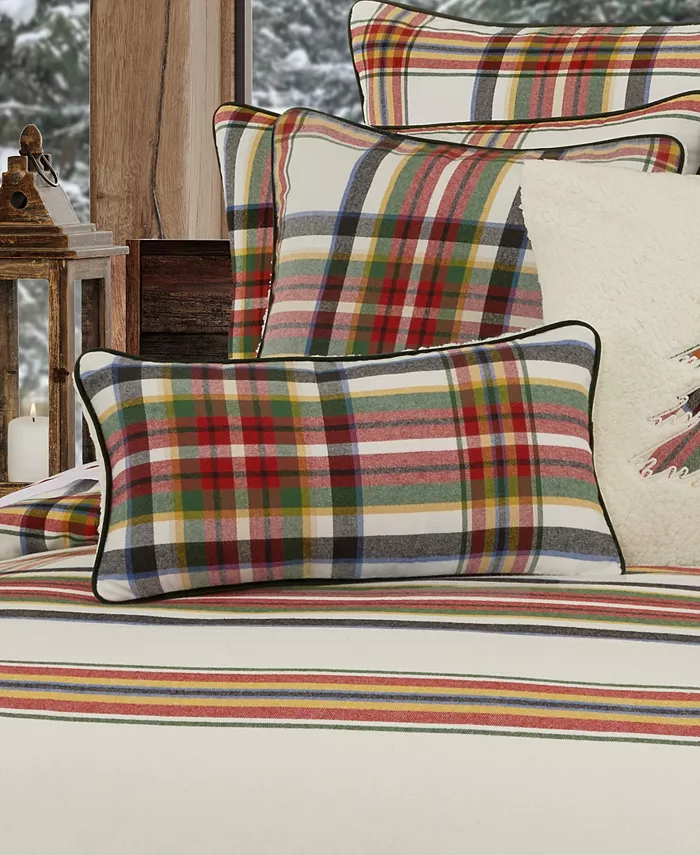 J Queen New York Christopher Plaid Boudoir Decorative Pillow， 15 x 22