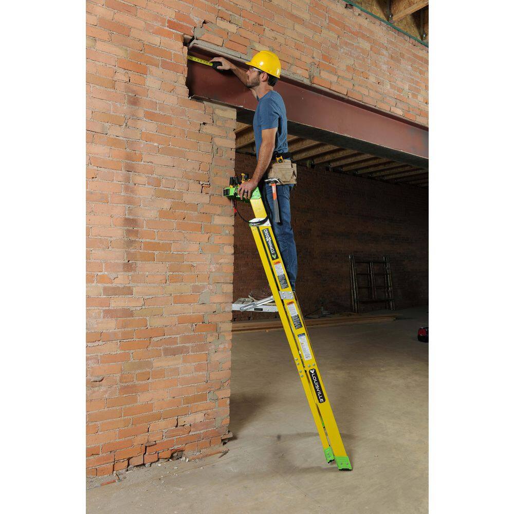 Louisville Ladder Cross Pinnacle 4 ft. Fiberglass Leaning Platform Step Ladder 10.42 ft. Reach 375 lb. Load Capacity IAA FCP1404HD