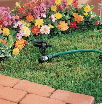 Orbit Plastic Impact Lawn Sprinkler and Metal Spike， Hose Yard Watering - 91634