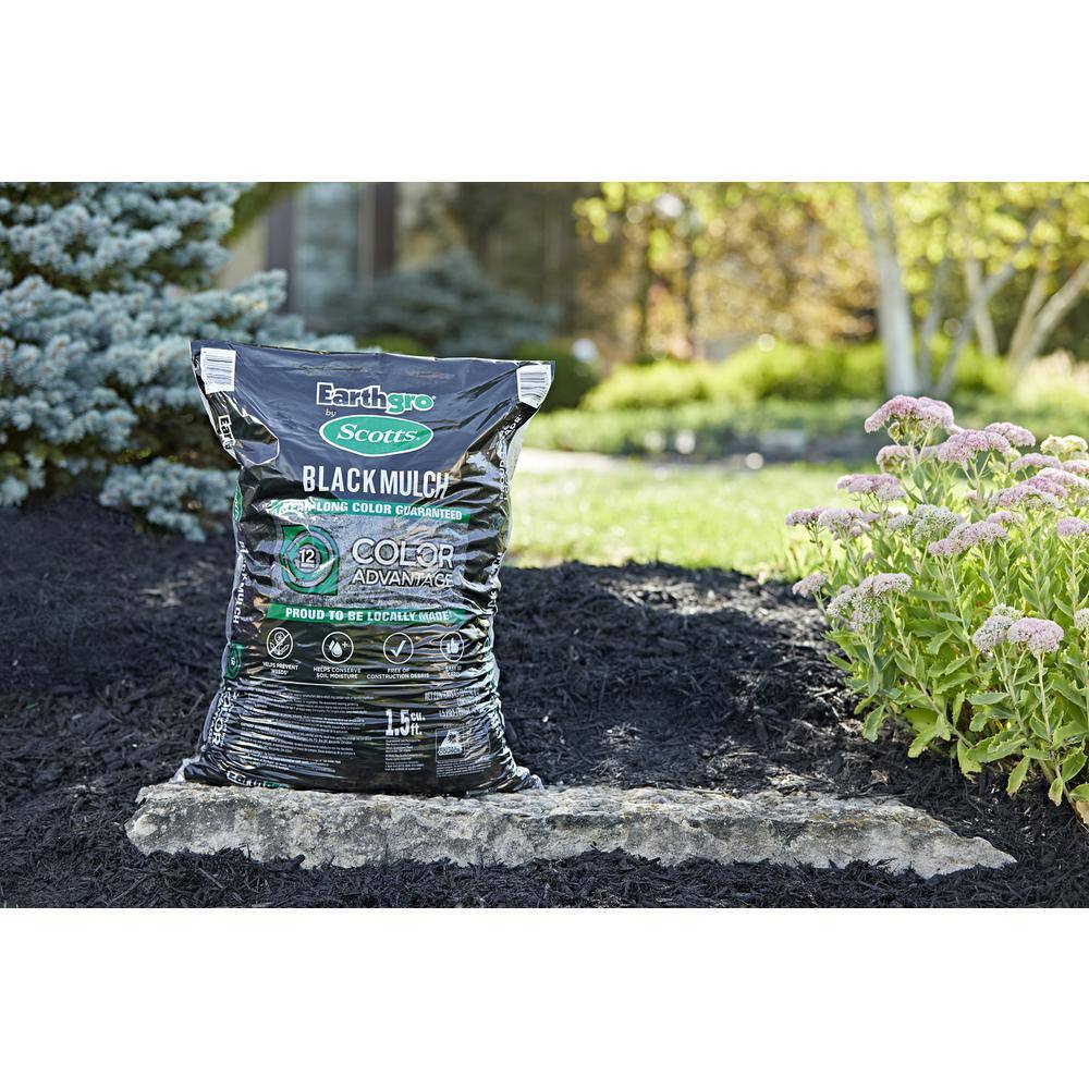 Earthgro 1.5 cu. ft. Bagged Black Wood Mulch 88559180