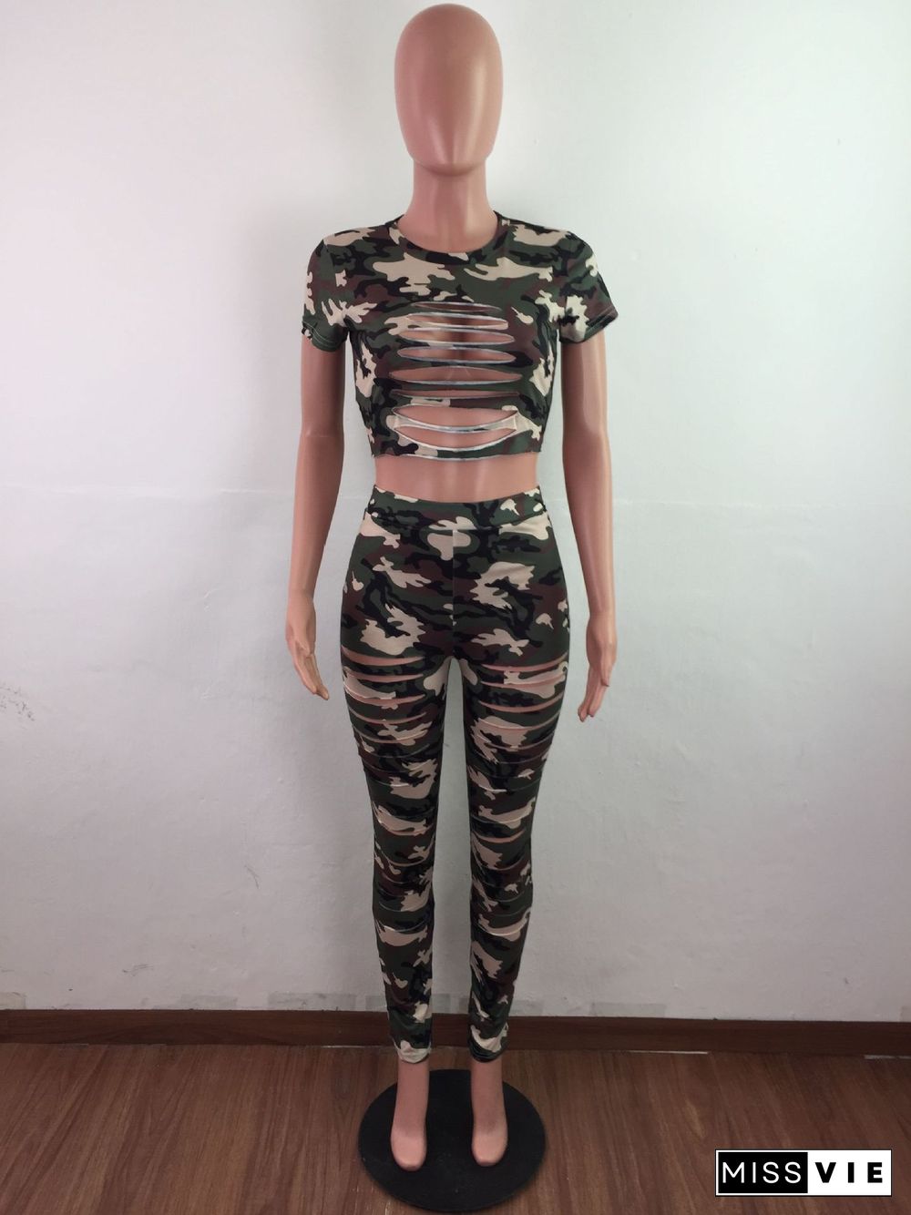 New Camo Torn Short Sleeve T-shirt Casual Pants Two pieces Set