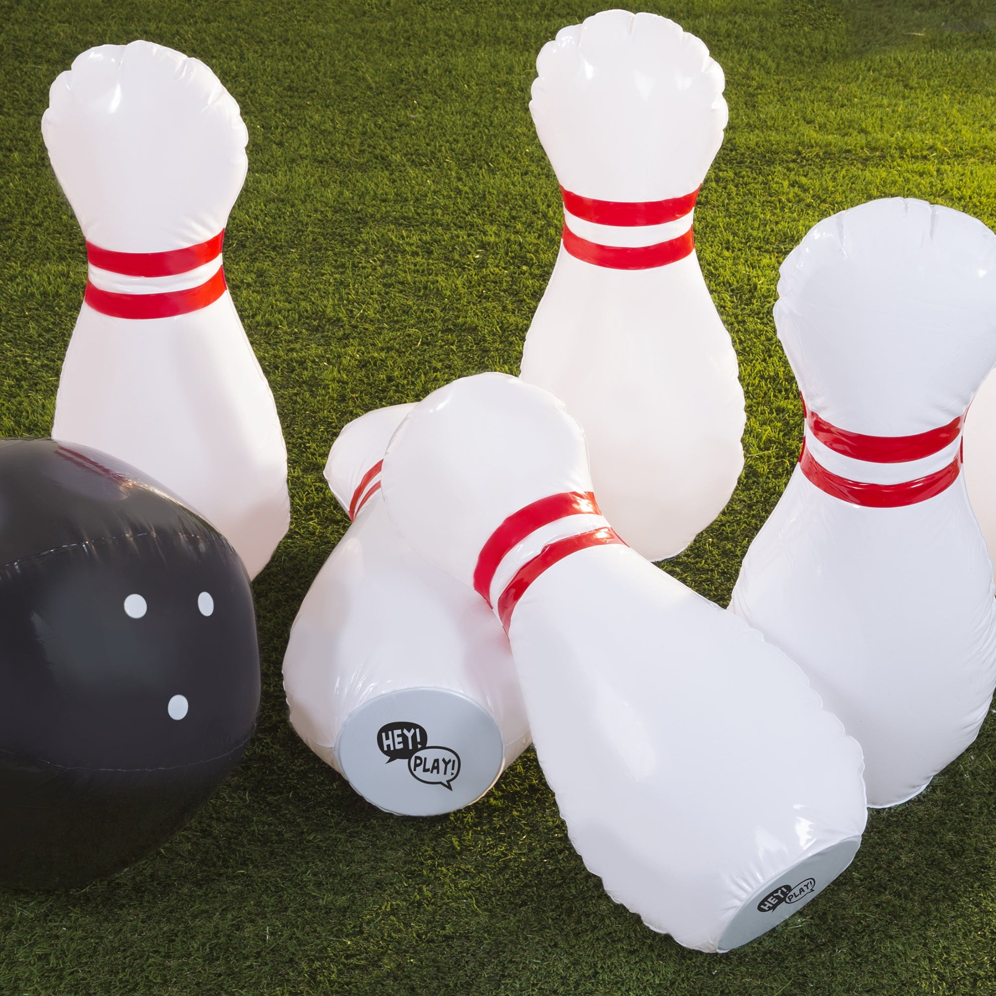 Kids Giant Bowling Game Set by Hey! Play!