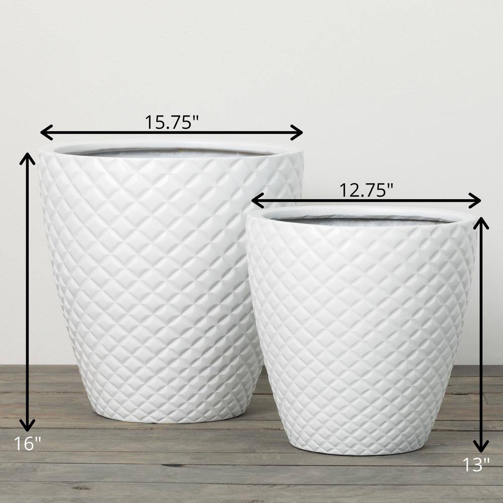 SULLIVANS 16 in. and 13 in. Fluted Diamond White Stone Planters - Set of 2 CM3083