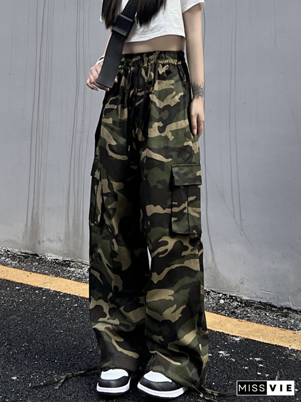 Hip-Hop Wide Leg Drawstring Camouflage  Pants