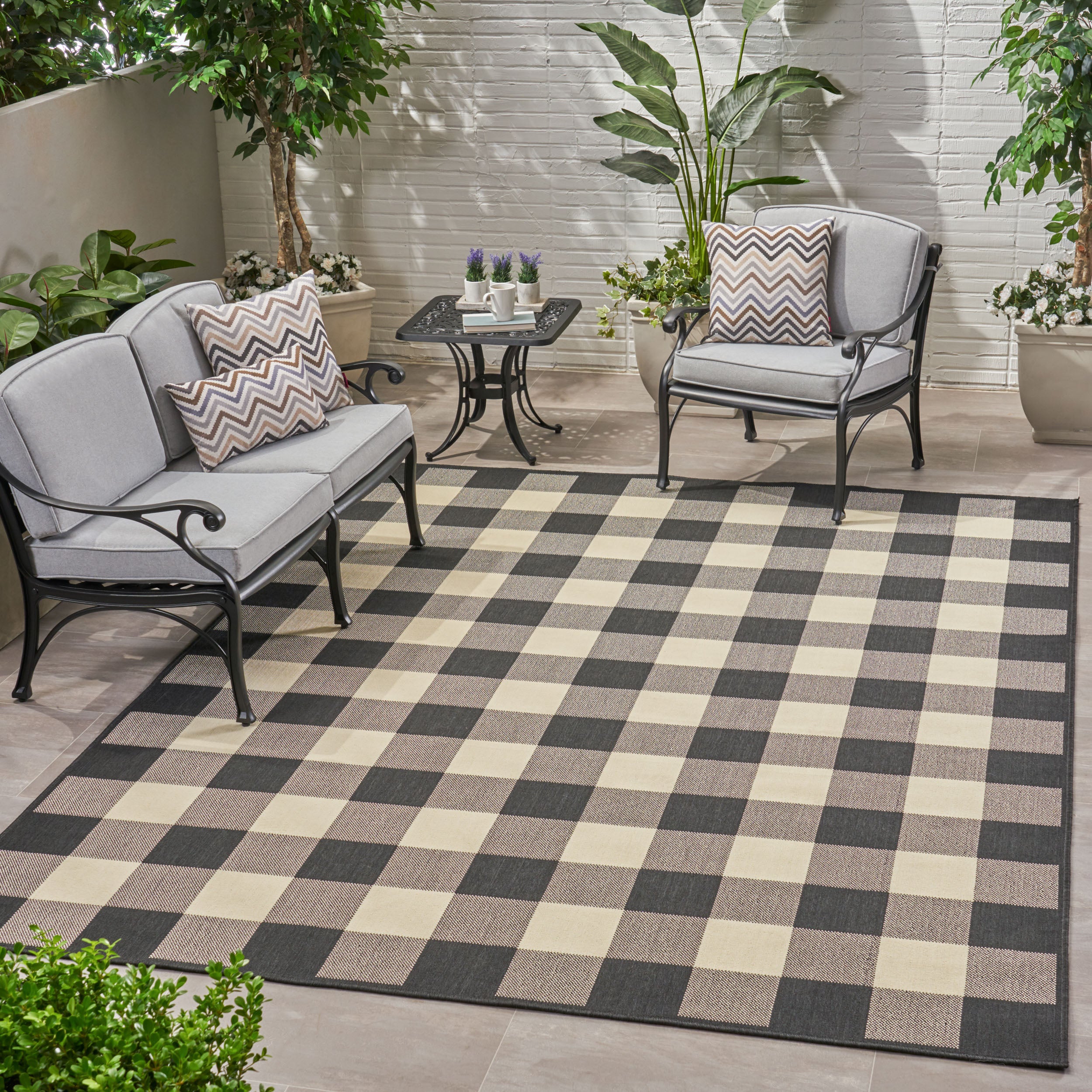 Jessica Outdoor Check Area Rug, Black and Ivory