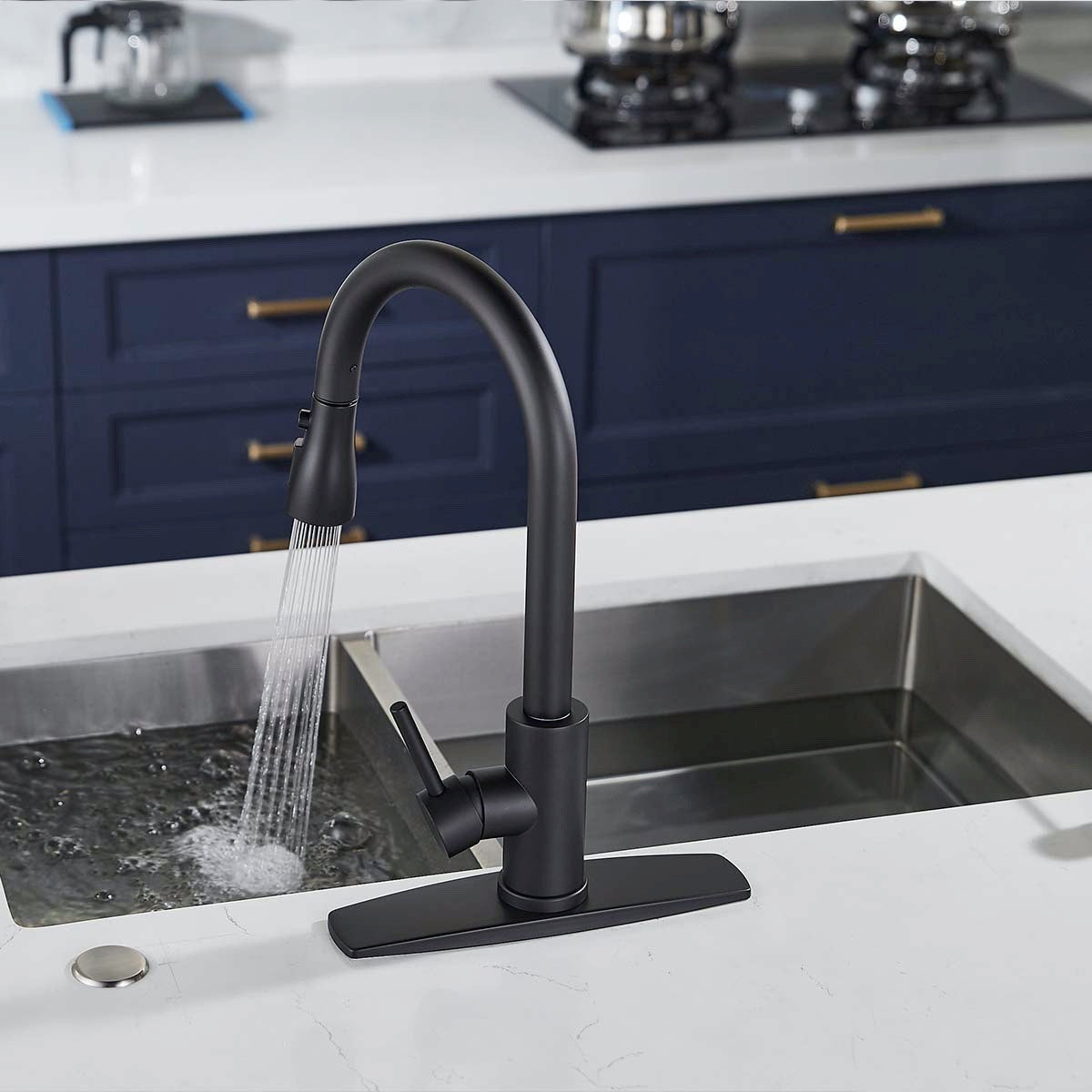 FORIOUS Pull Down Sprayer Kitchen Faucet ，Single Handle Kitchen Sink Faucet ， Matte Black