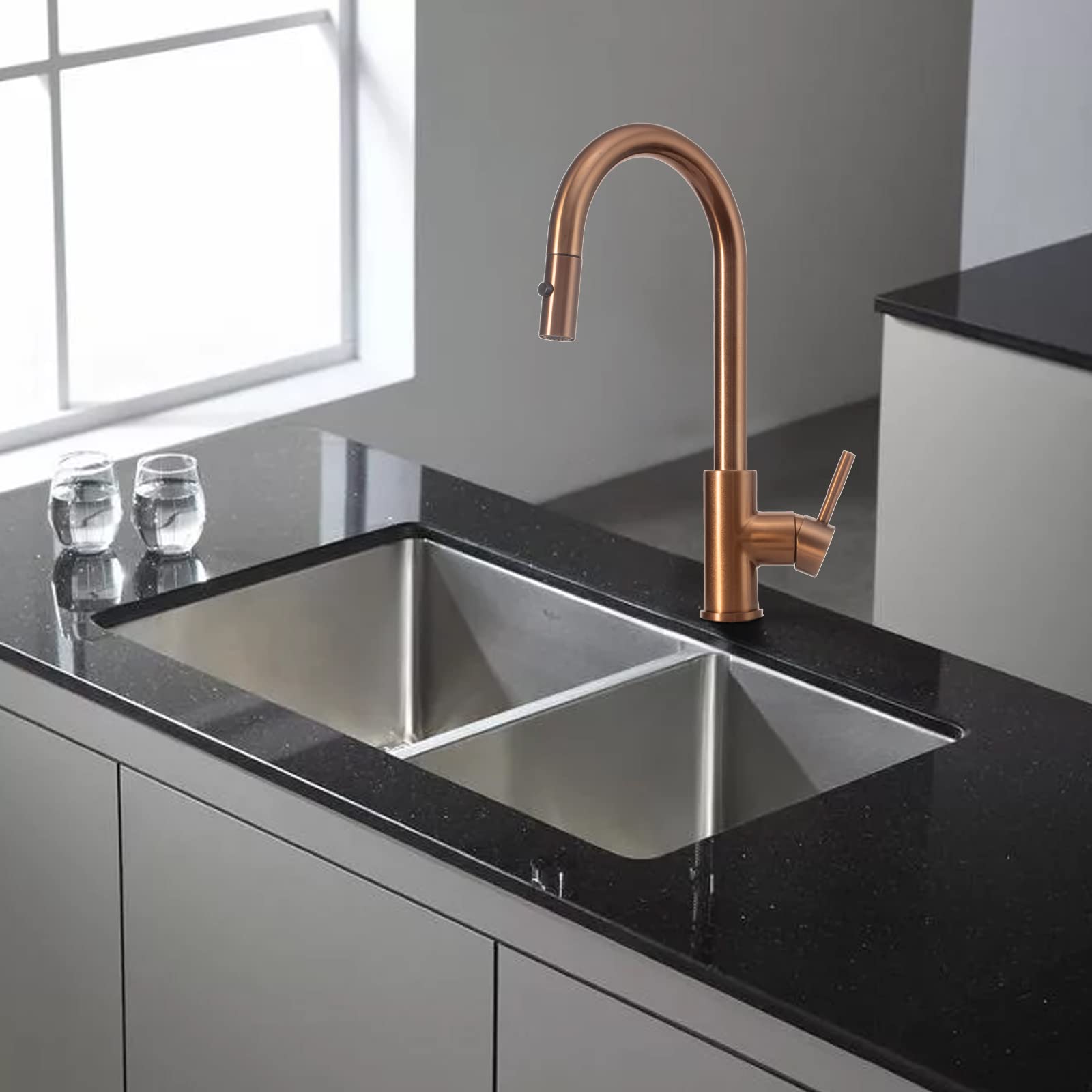 Strictly Kitchen and Bath Pull Down Sprayer Copper Kitchen Faucet with 360° Swivelling Spout， Spray and Stream Modes