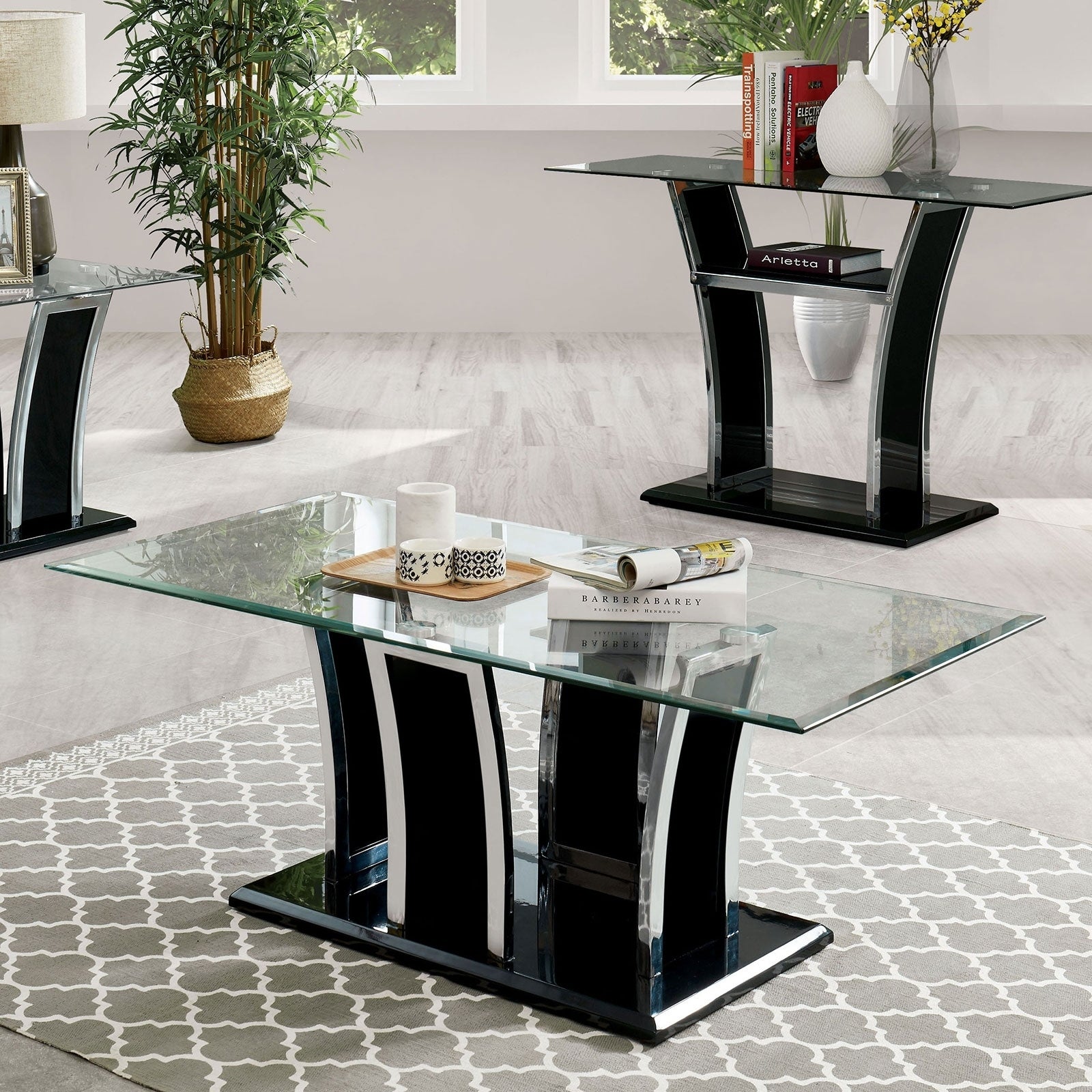 Contemporary Coffee Table with Chrome Trimmed Flared Base， Black