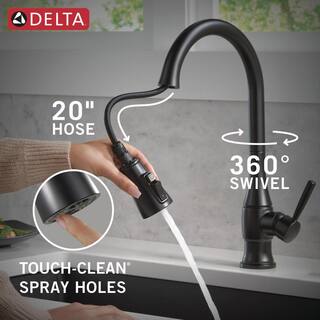 Delta Hazelwood Single-Handle Pull Down Sprayer Kitchen Faucet with ShieldSpray Technology in Matte Black 19831Z-BLSD-DST