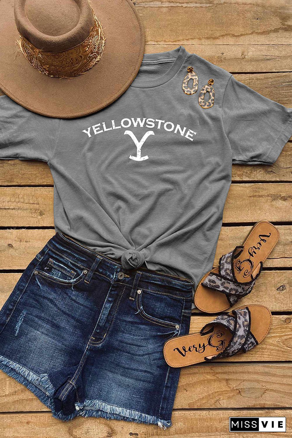 Yellowstone Letter Print Graphic Tees for Women Wholesale Short Sleeve T shirts Top