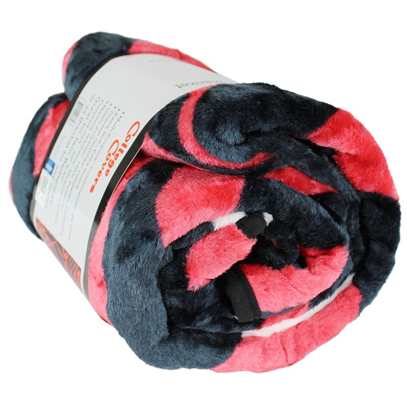 NCAA Georgia Bulldogs Soft Raschel Throw Blanket