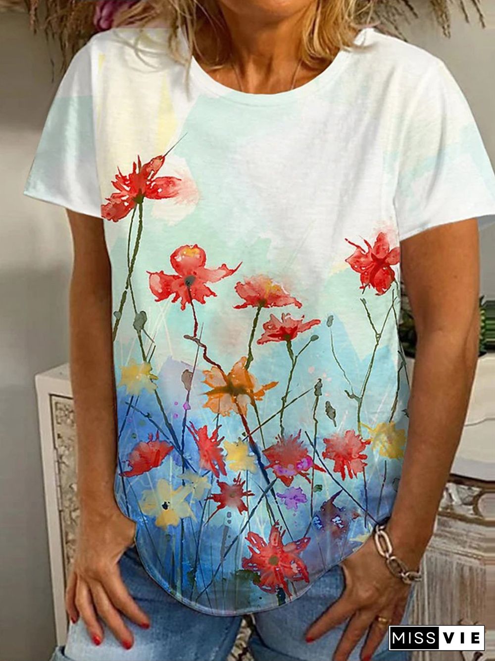 Holiday Short Sleeve V Neck Floral T-shirt