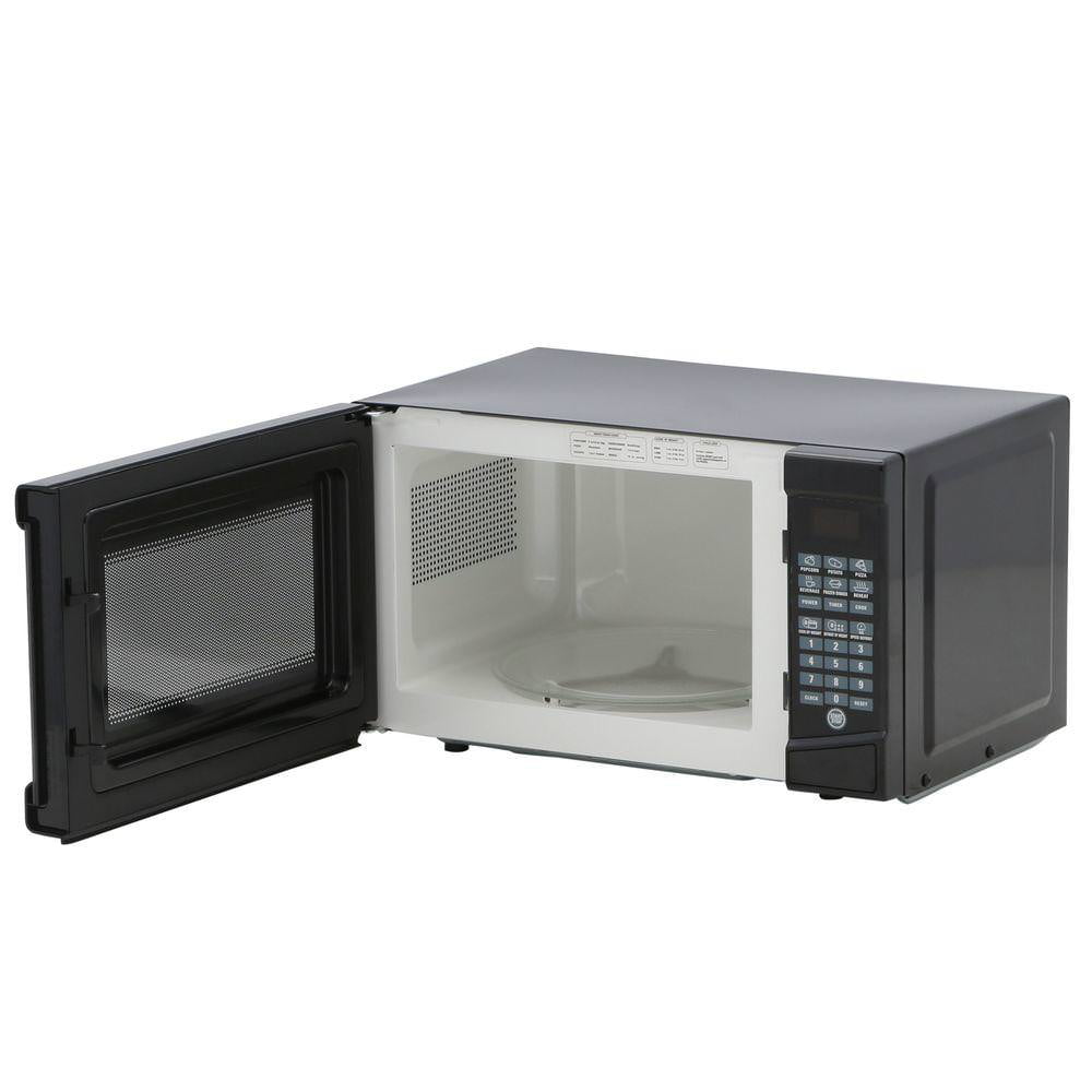 RCA 0.7 Cu. Ft. Microwave Oven, Black